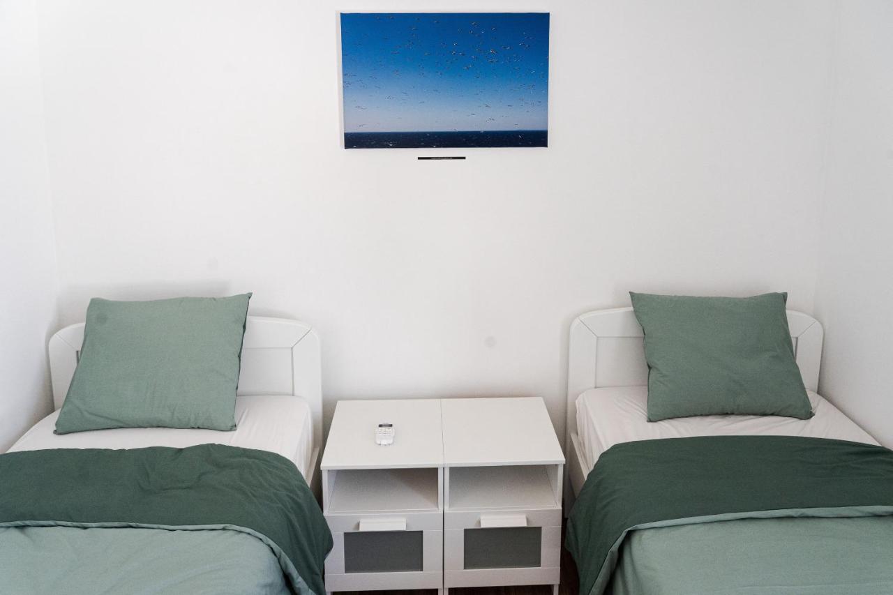 Station 22 - Brand New Apartment With A Terrace And Private Parking Vir Εξωτερικό φωτογραφία