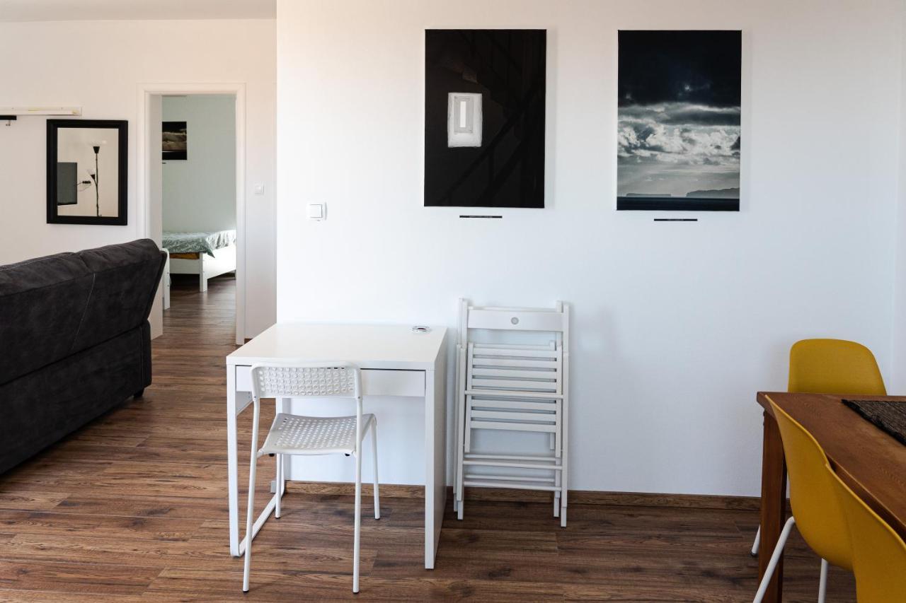 Station 22 - Brand New Apartment With A Terrace And Private Parking Vir Εξωτερικό φωτογραφία